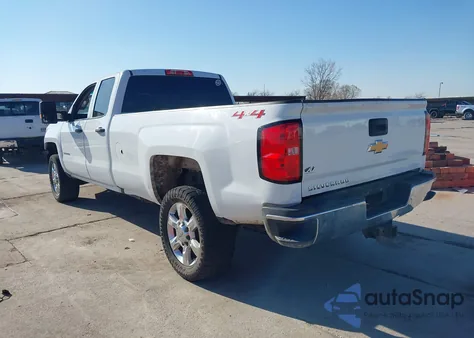 2018 Chevrolet Silverado 2500Hd Wt z USA, uszkodzony, nr VIN 1GC2KUEGXJZ159511